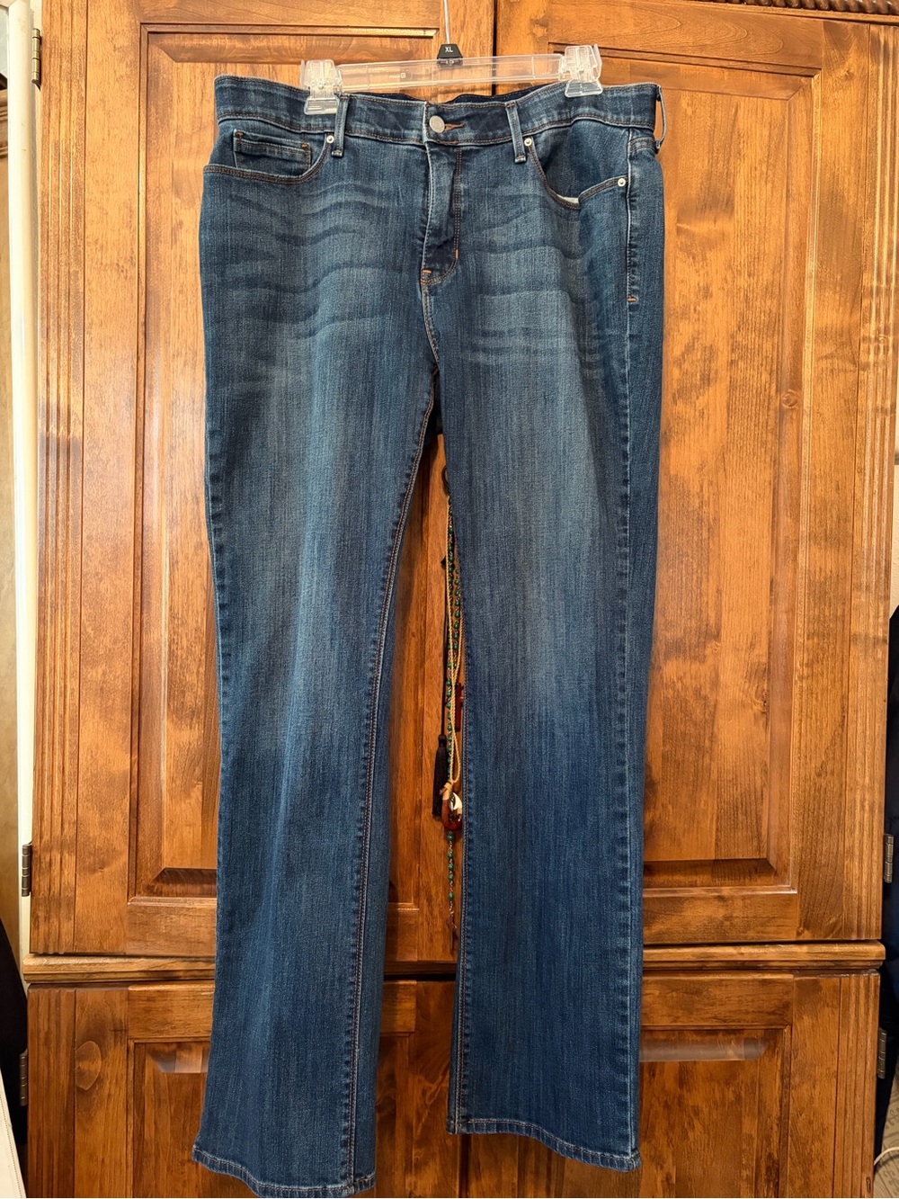 Levi's 525 “Perfect Waist”Women's Dark Blue Straight Jeans